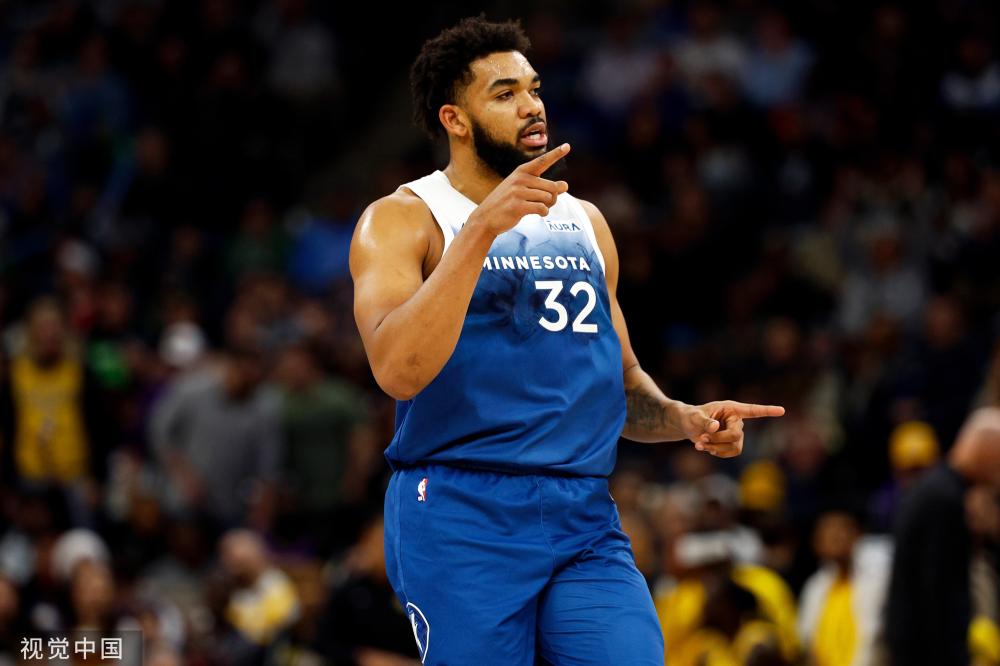 在当今足坛 在当今足坛