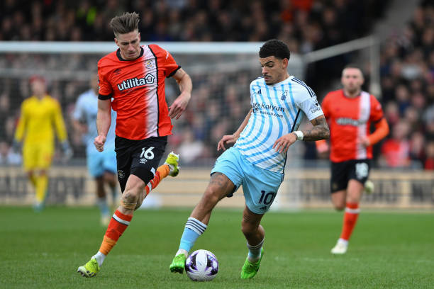 作为其中的 作为其中的