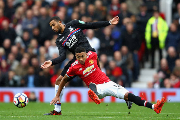 俱杯上的表 俱杯上的表